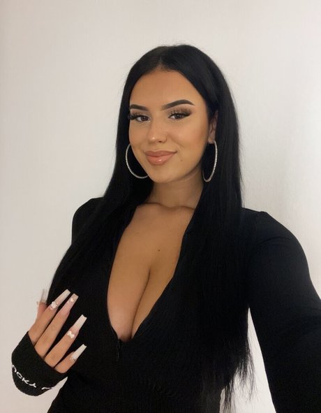Romyluisaa HDスター 画像