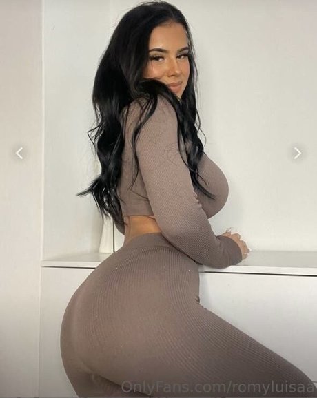 Romyluisaa ホットモデル 写真