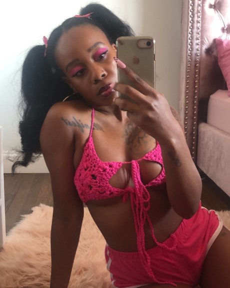 Mocha Melee セクシーなスター 写真