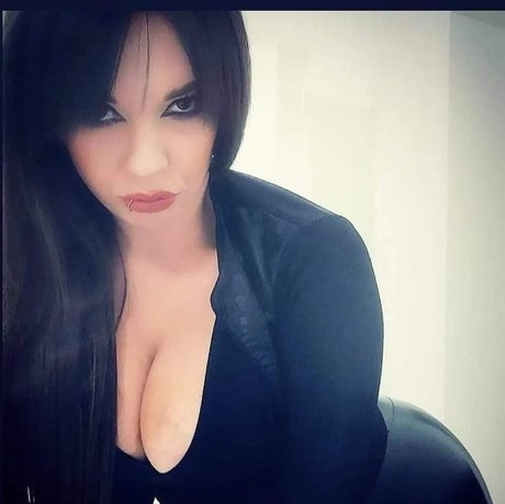 Claudia Loforese 美しいスター 写真
