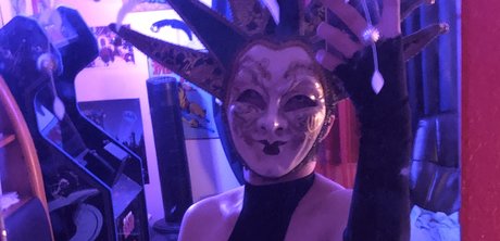JESTER Idiot ヌード女優 ギャラリー