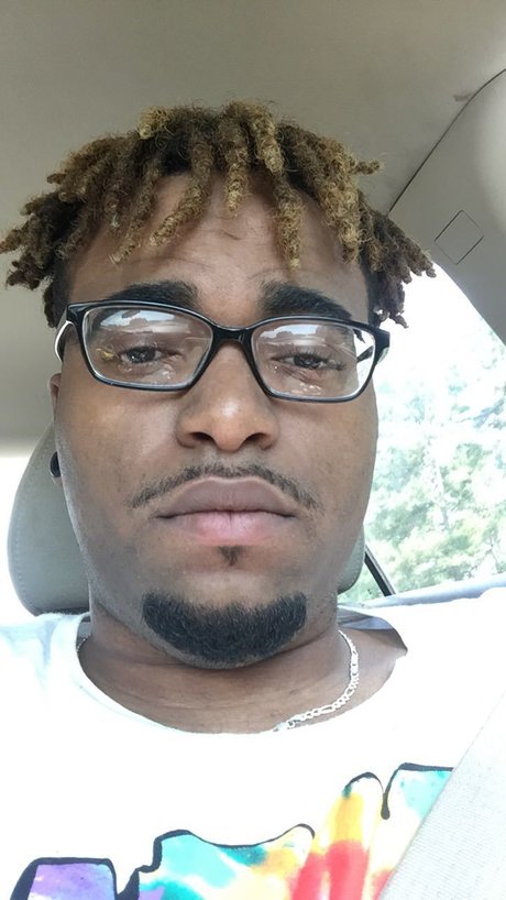 Darius Blue ポルノスター ホット 写真
