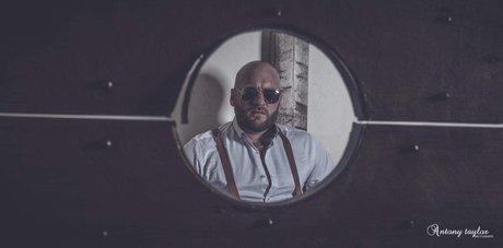 THE BEARDED CAVEMAN 素敵なスター 写真