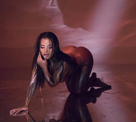 Tatiana perez ポルノモデル 写真