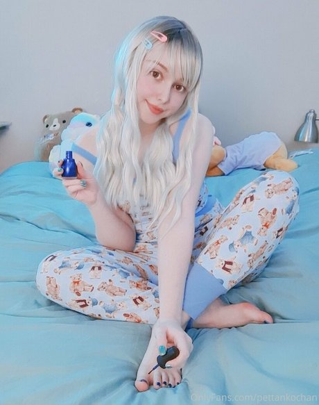 BugNymph ヌード女優 画像