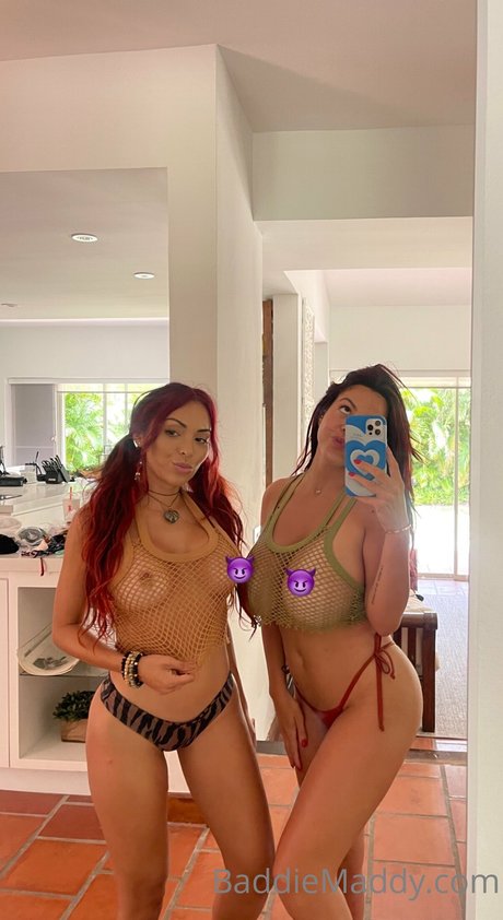Danielley Ayalaa トップスター 写真