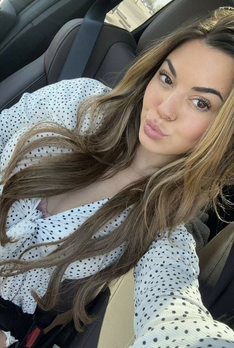 Steph pappas 美しいスター 画像