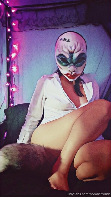Nomnstromn ポルノ女優 写真