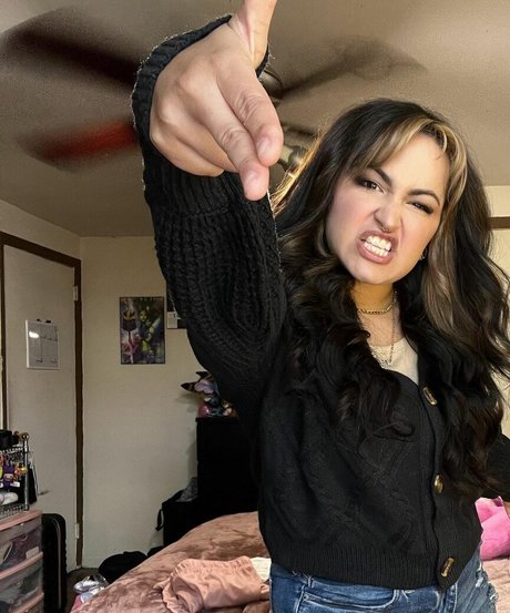 Gabby Ortiz エロティックなスター 画像