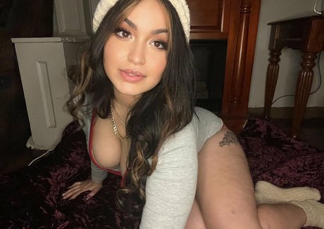 Gabby Ortiz ポルノモデル アーカイブ