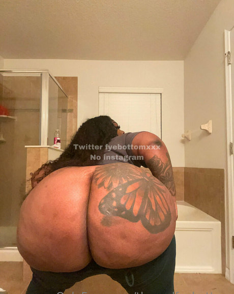 therealfyebottom 素敵なモデル 画像