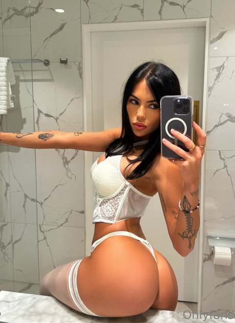 Tayleah Jade ホットスター 写真