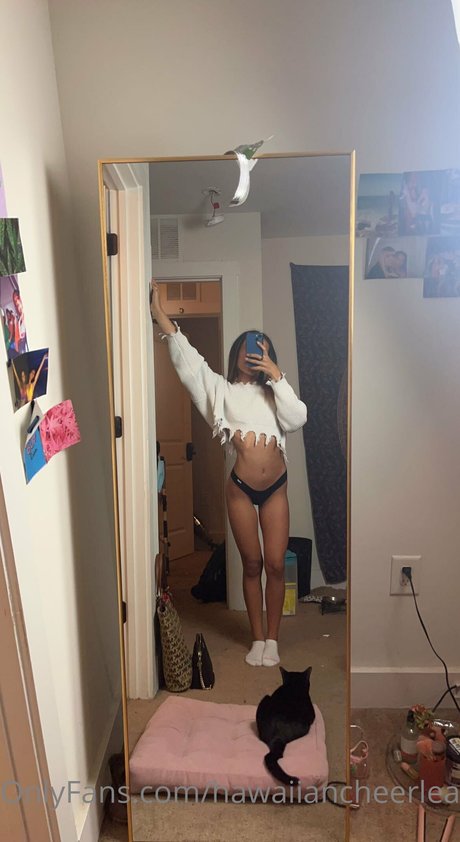 Hawaiian Cheerleader セックスモデル 写真
