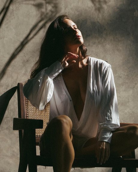 Lucia Javorcekova アダルトスター 写真