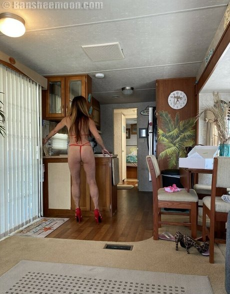 黒檀のシャワー OnlyFans 無料セックス 写真