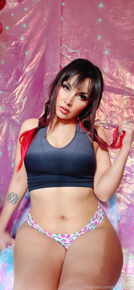 Soni Aralynn XXXモデル 画像