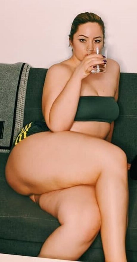 Anja Dee 裸の女優 写真