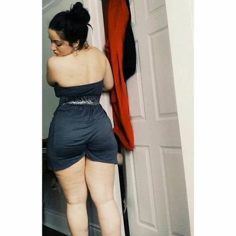 ヌード 屋外 OnlyFans 無料裸 写真