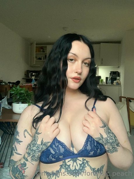 ダブル手コキ OnlyFans アート裸 写真