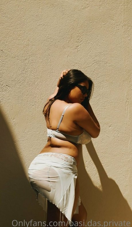 Oasi Das 素敵なモデル 写真