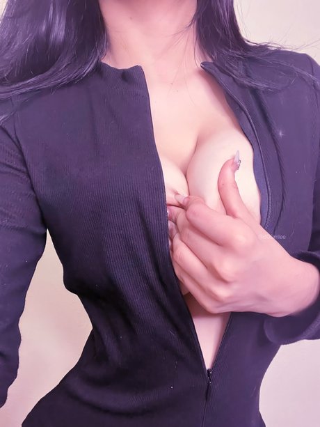 ゲイのインフルエンサーOnlyFans トップ 写真