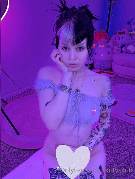 Caroline Carr セックススター 写真