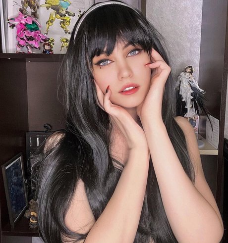 Lisyan Fox ポルノモデル 写真