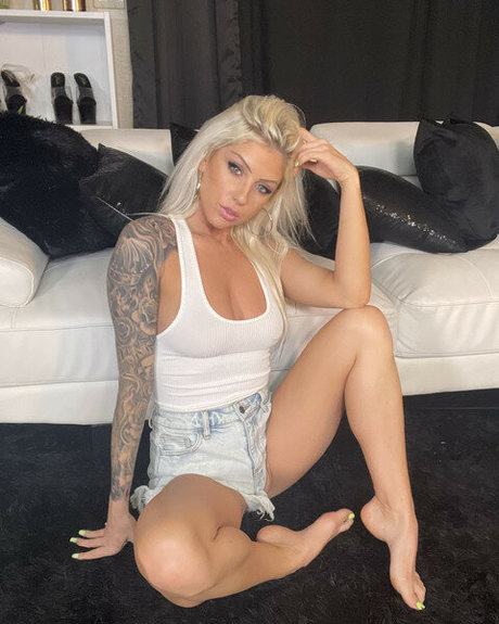 Blonde Rider HDスター 写真