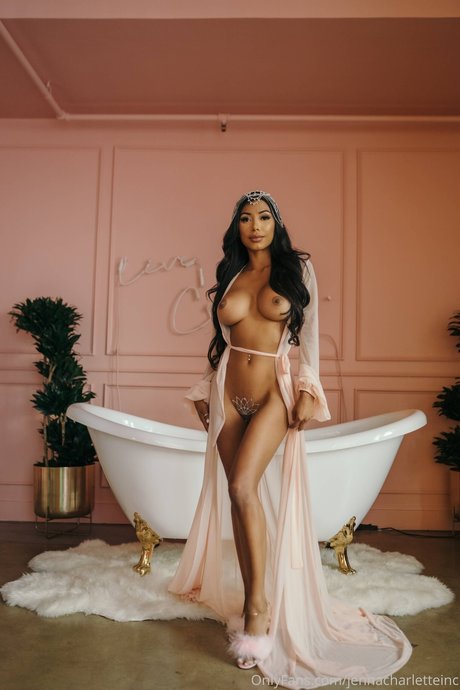 Jenna Charlette トップ女優 写真