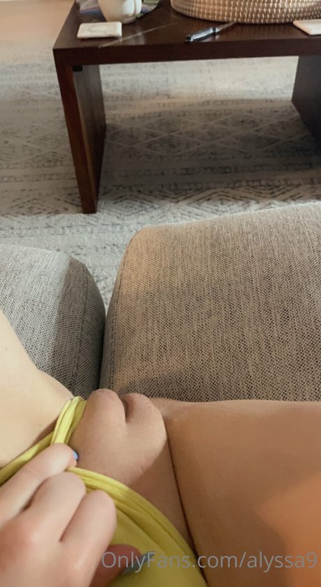 Alyssa Devyn アート女優 画像