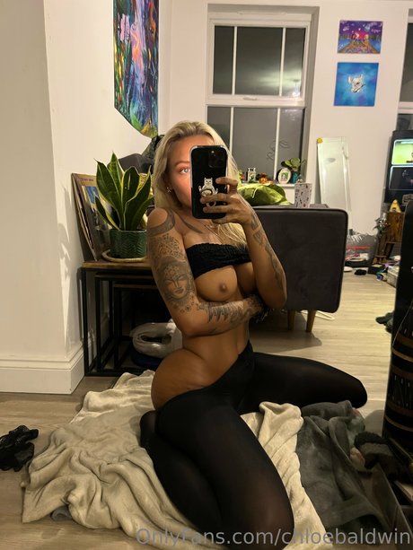 黒檀ペッギングオンリーファンズ ホットxxx 写真