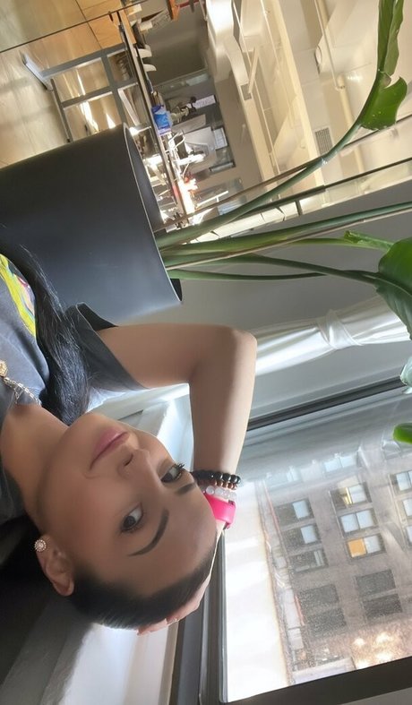 Kat Corrao セクシーなスター アーカイブ