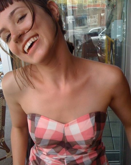 Becca Scott ヌードのポルノスター 写真