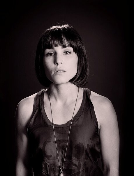 Noomi Rapace 限定モデル 写真
