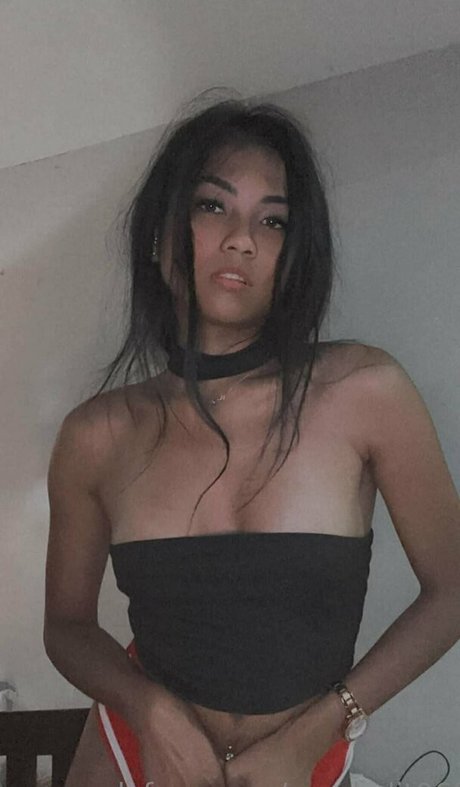 Mae Kulit xxxモデル 画像
