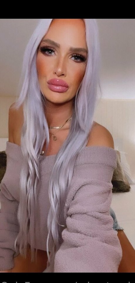 missstassia ヌードのポルノスター 画像