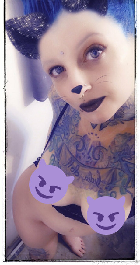 ruby wolff スター ヌード 画像