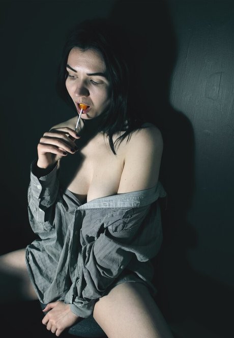 Chloe Ventura アートスター 画像