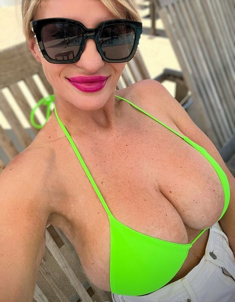 Tori Hendricks スター xxx 画像