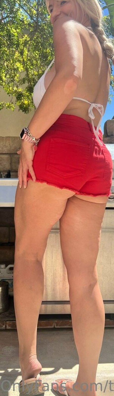 Tori Hendricks ポルノスター ヌード 写真