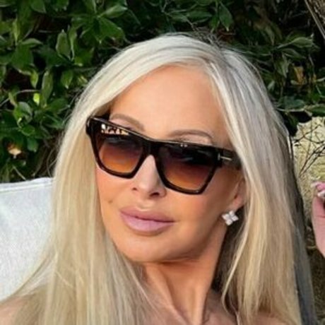 Morgan Taylor セクシーなポルノスター ギャラリー