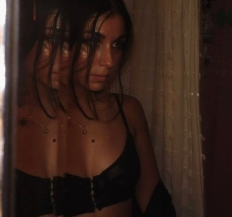 Krewella top profile image