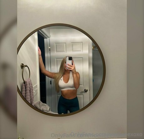 noelleeexoxo 完璧なスター 写真