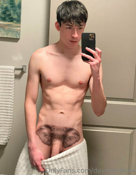 devinholtxxx セックスモデル 画像