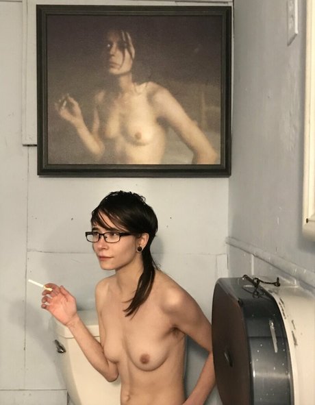 ninaxxxxnn HDモデル 写真