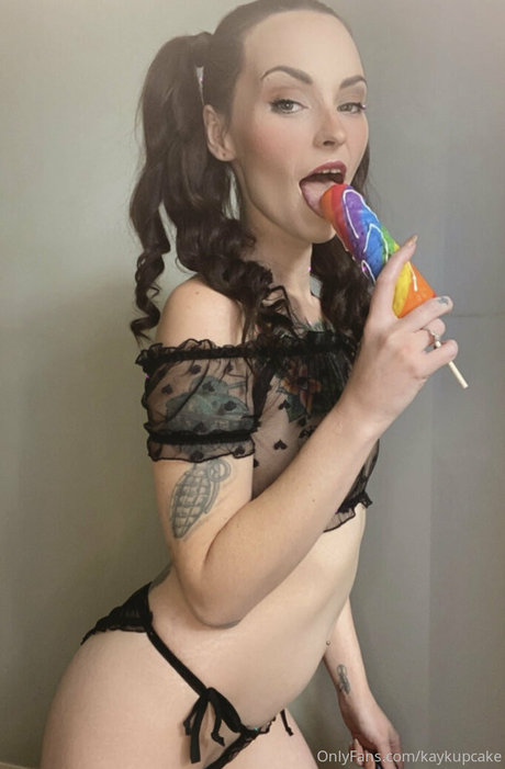 Kaykupcake ポルノスター 写真