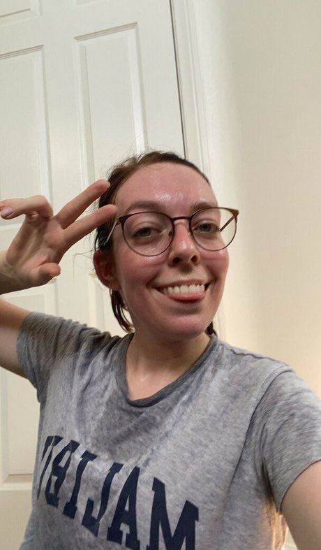 Amanda Golka セックスモデル アーカイブ
