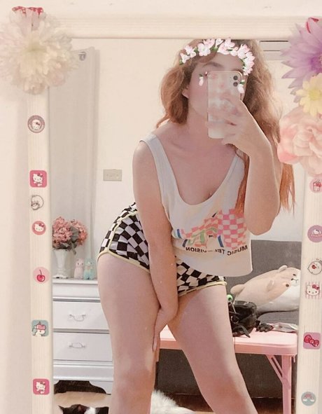 eltraposenpai 美しい女優 写真