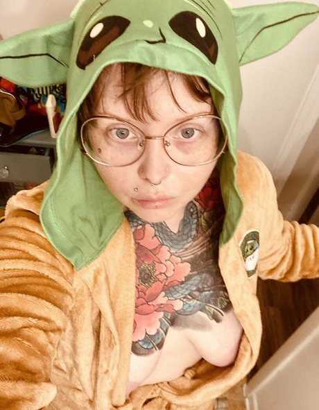 trashpanda4lyfeyo ポルノスター 素敵 写真