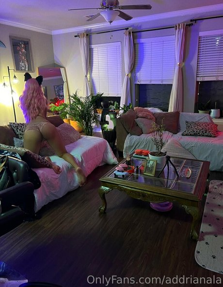 addrianala ポルノスター xxx 写真